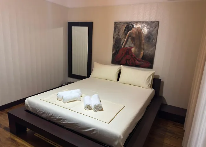 Appartement Blloku 2 Bedroom *